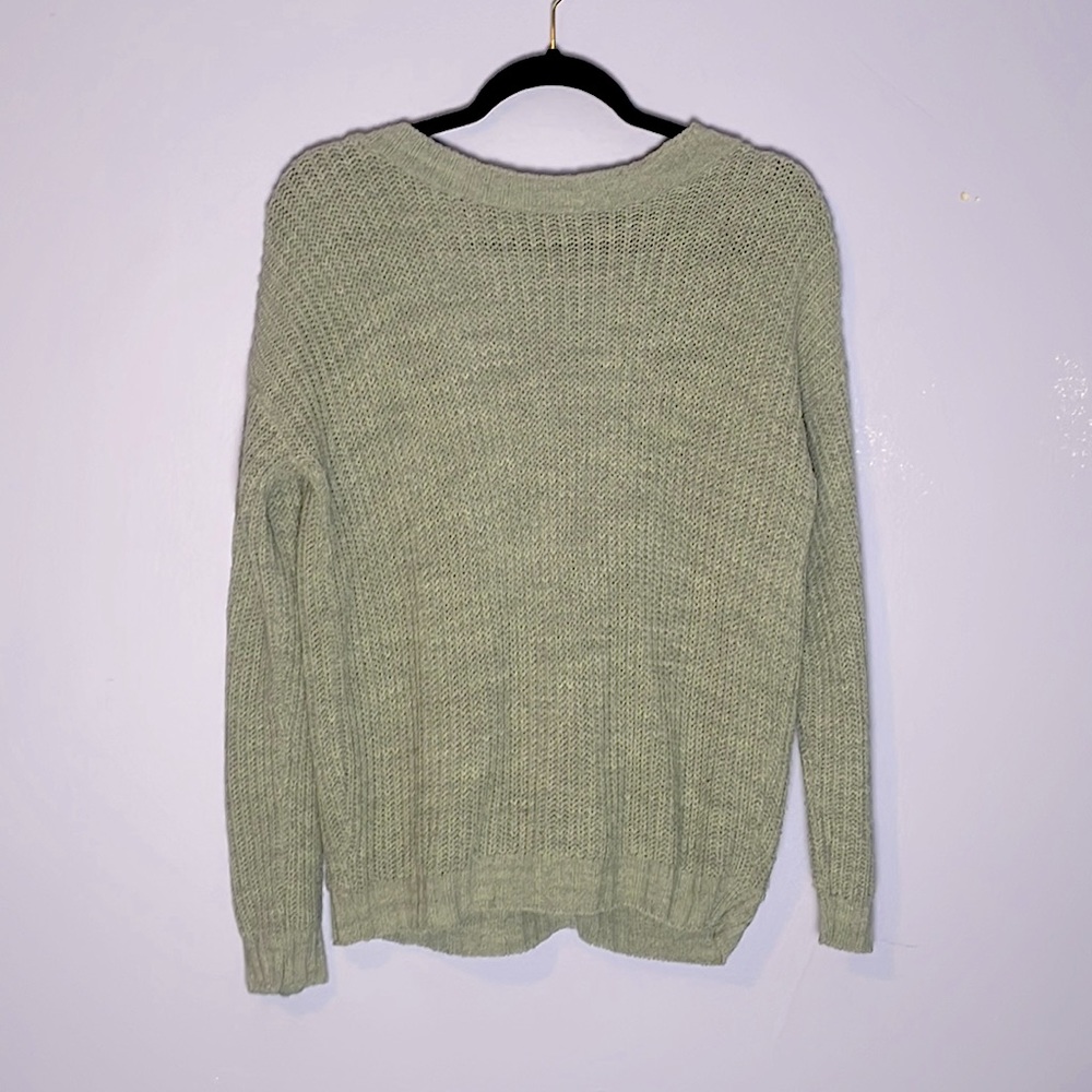 3/10$ Gray open back knit sweater